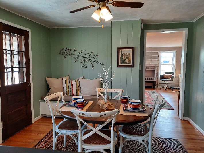 Dining room in Claudine's Mayville, NY short-term rental